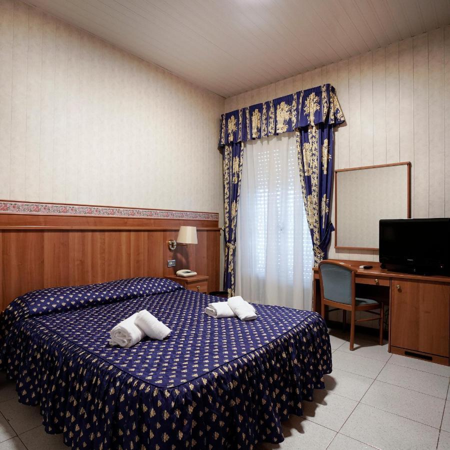 Hotel Capys Capua Eksteriør bilde
