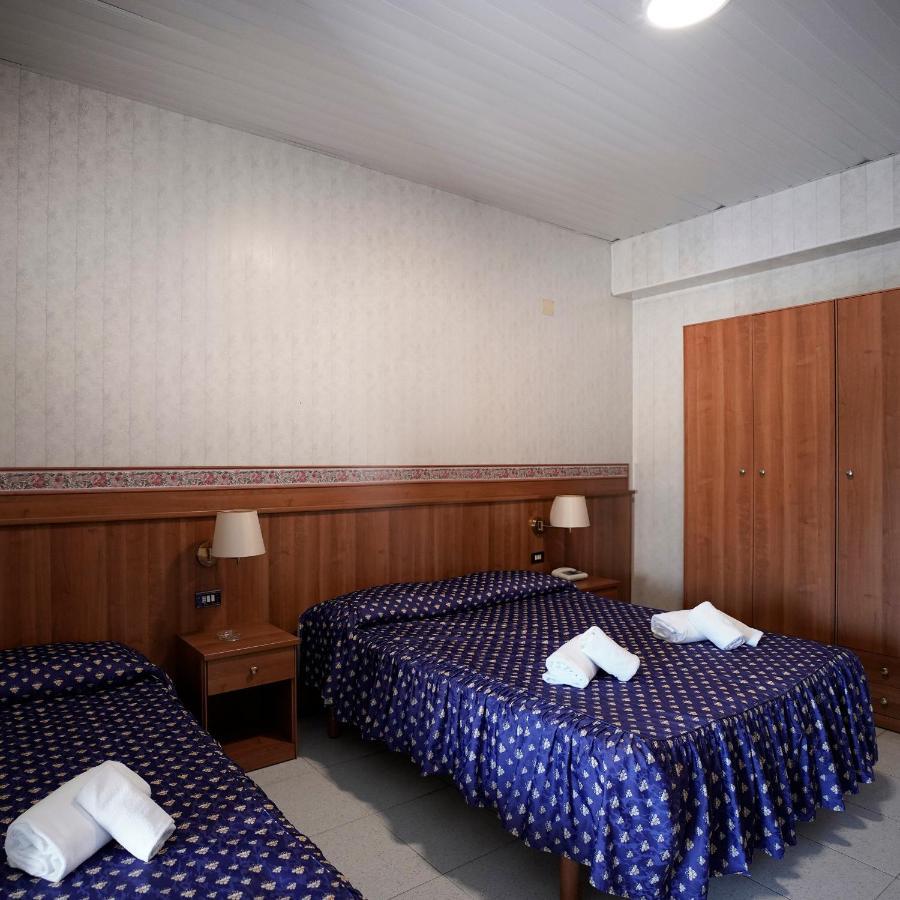 Hotel Capys Capua Eksteriør bilde